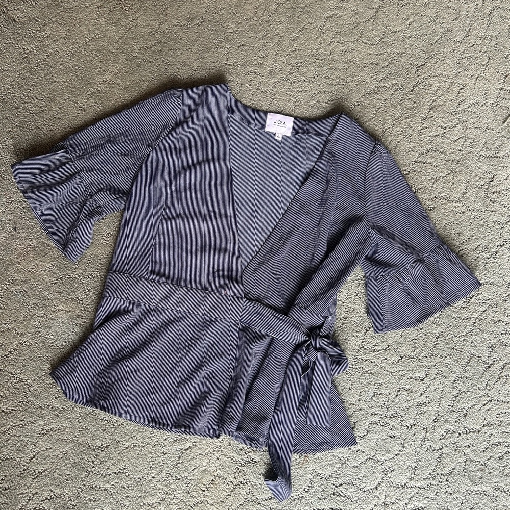 J.O.A blue & white striped short sleeve shirt with tied front